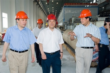 2007年5月25日，時任全國政協(xié)常委、經(jīng)濟(jì)委員會副主任、中國包裝聯(lián)合會會長石萬鵬一行來公司視察