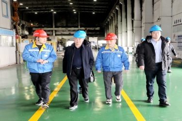 2024年 1月30日，浙江省經(jīng)信廳機(jī)關(guān)黨委二級(jí)巡視員孫自強(qiáng)蒞臨景興紙業(yè)開展歲末年初安全生產(chǎn)督導(dǎo)